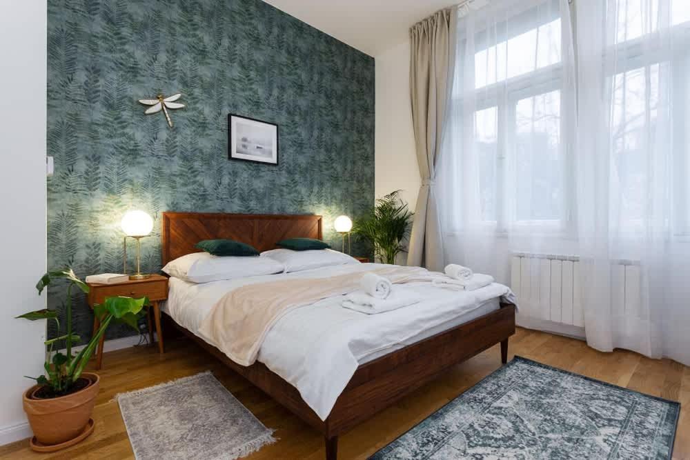 Your Place Of Peace In The Very Center Of Apartment *